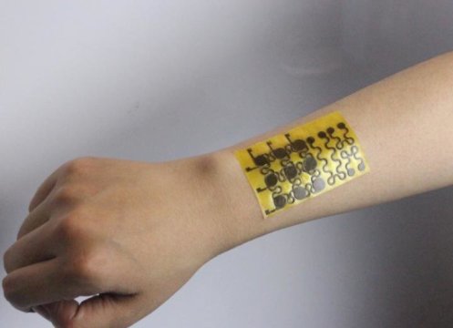 Arm with electronic skin sensor