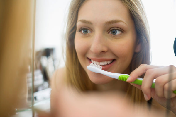 7 Ways To Avoid Gingivitis