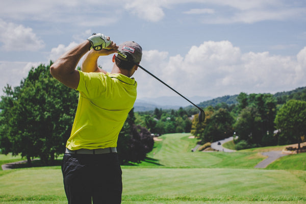 man golfing lifestyle choice to improve health